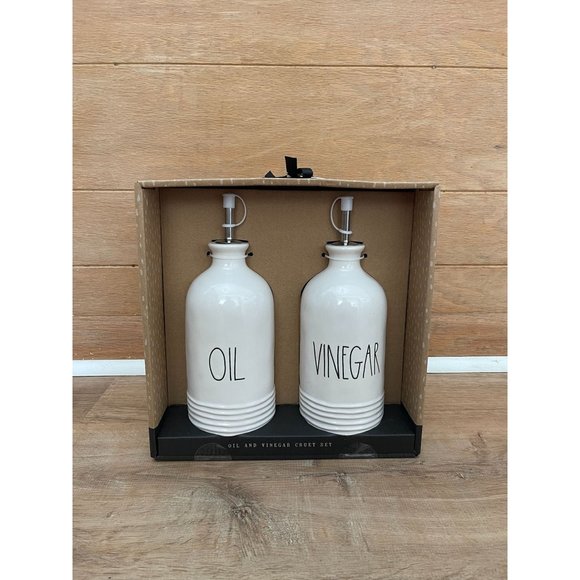 VHTF NWT Rae Dunn OIL & VINEGAR Cruet Set Brand - Picture 1 of 6